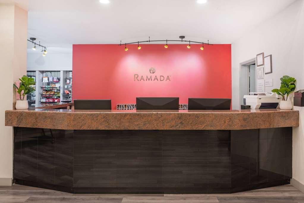 Hotel Ramada By Wyndham Bakersfield Wnętrze zdjęcie